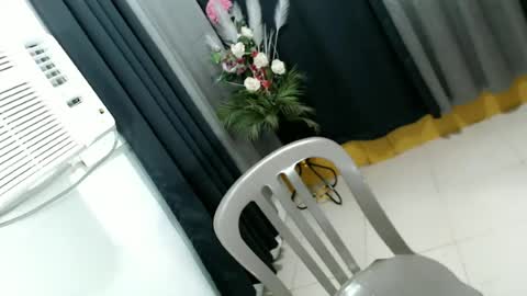 Snapshot of urasiancumgirl_ chatting on July 2026 08:40:02 AM urasiancumgirl_ online show from July 2026 08:40:02 AM
