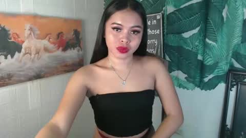 Snapshot of urbaby_molina69 chatting on January 2025 01:35:01 PM its me Molina online show from January 2025 01:35:01 PM