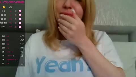 urbadkitty online show from March 2025 06:38:02 AM