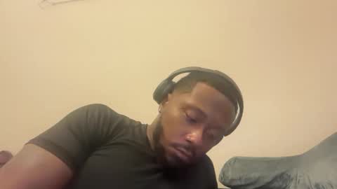 urbandick5 online show from February 2026 07:43:01 PM