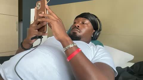 urbandick5 online show from April 2026 02:04:02 PM