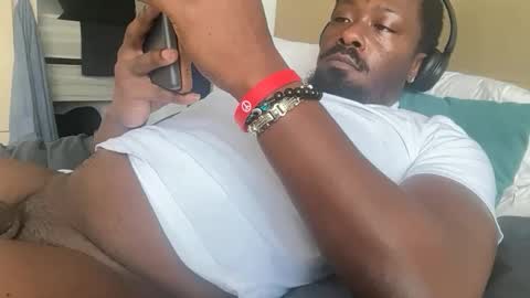 urbandick5 online show from April 2026 06:10:01 PM