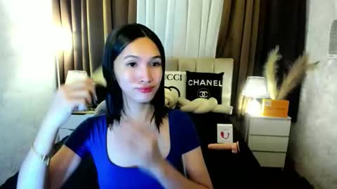 urblossom_princess online show from November 2025 04:55:01 PM