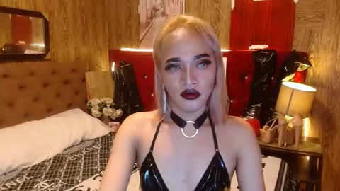 Snapshot of urcumgirlasiants chatting on January 2025 03:22:02 PM KENDALL online show from January 2025 03:22:02 PM