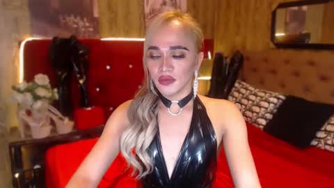 Snapshot of urcumgirlasiants chatting on January 2025 04:20:01 PM KENDALL online show from January 2025 04:20:01 PM