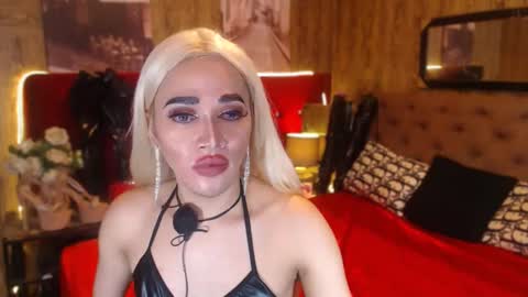 Snapshot of urcumgirlasiants chatting on January 2025 06:12:02 PM KENDALL online show from January 2025 06:12:02 PM