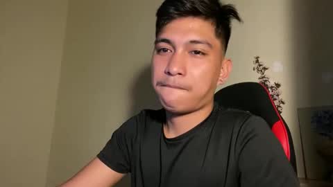 Dannie online show from November 2025 09:15:02 PM