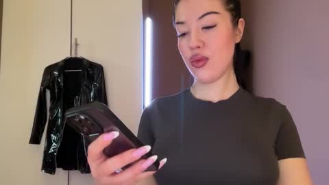 Margo online show from December 2025 08:08:02 AM