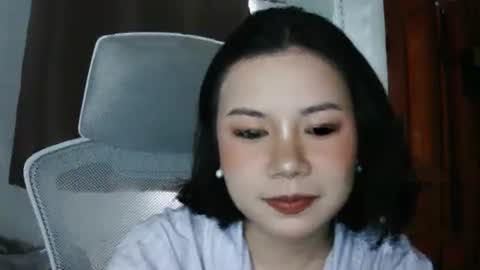 Snapshot of urdirty_slut_rebecca chatting on April 2026 02:33:01 AM urdirty_slut_rebecca online show from April 2026 02:33:01 AM