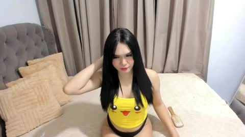 Snapshot of urdreamgirl4uxxxx chatting on June 2026 06:56:02 PM urdreamgirl4uxxxx online show from June 2026 06:56:02 PM