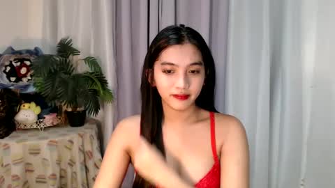 Snapshot of urdreamgirl_ chatting on March 2025 09:14:02 AM Trixie online show from March 2025 09:14:02 AM