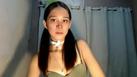 Snapshot of urdreamgirl_stephanie chatting on June 2026 10:30:02 AM stephanie online show from June 2026 10:30:02 AM