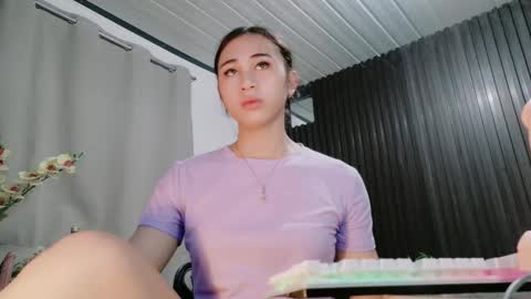 urfave_bbgirl online show from February 2026 12:01:02 PM