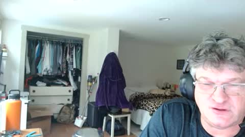 Gregor online show from September 2025 04:39:01 PM