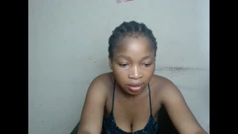 urflirtydoll online show from February 2025 07:48:02 PM