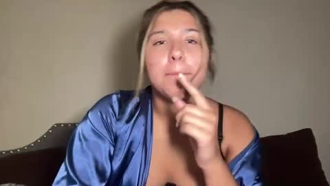 urgirlgracie966 online show from July 2026 03:15:02 AM