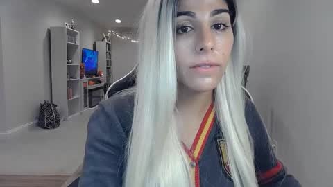 Snapshot of urgoddessmarla chatting on September 2025 12:25:01 AM Goddess Marla online show from September 2025 12:25:01 AM