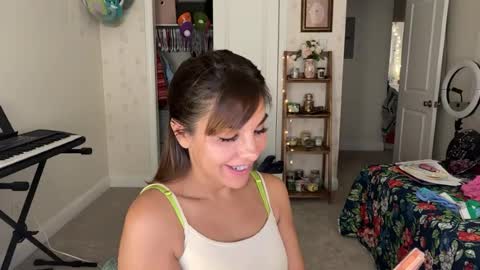 Snapshot of urgoddessmarla chatting on August 2026 02:11:01 AM Goddess Marla online show from August 2026 02:11:01 AM
