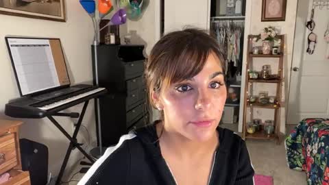 Snapshot of urgoddessmarla chatting on August 2026 02:04:01 AM Goddess Marla online show from August 2026 02:04:01 AM