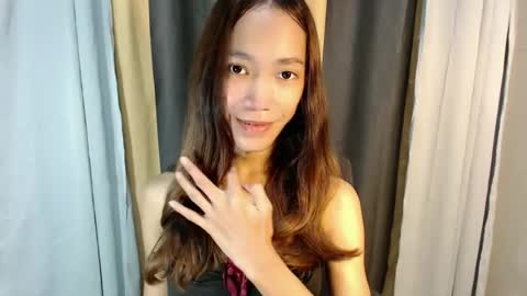Snapshot of urhot_athena chatting on June 2026 05:41:01 AM urhot_athena online show from June 2026 05:41:01 AM