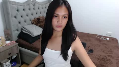 Amira online show from March 2025 03:08:01 AM