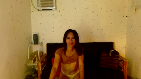 urlovely_che online show from October 2025 02:20:01 AM