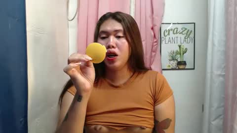 Sofie online show from January 2026 06:44:01 PM