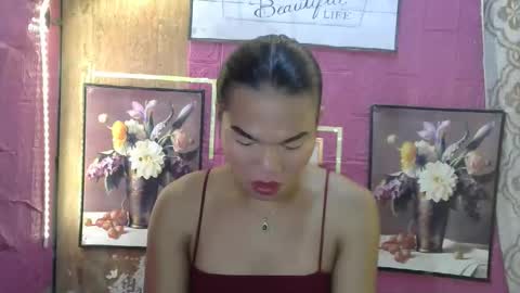 Snapshot of urluckyfuck123 chatting on May 2026 07:47:01 AM Jasmin online show from May 2026 07:47:01 AM