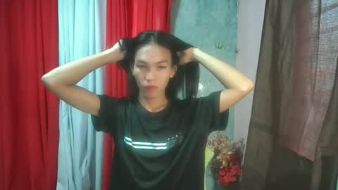 Snapshot of urnaughty_kim chatting on May 2026 11:44:02 PM Kim online show from May 2026 11:44:02 PM