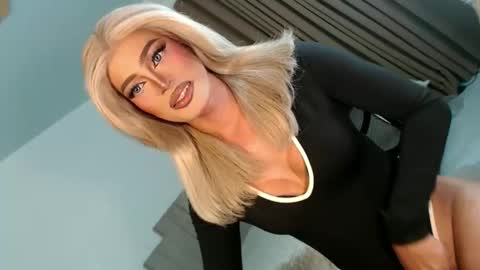 cecilia online show from March 2026 03:45:01 PM