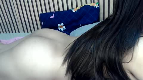 urpinaycutie online show from February 2025 01:44:02 AM