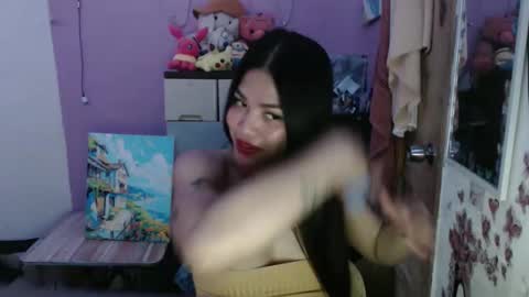 hi im kim online show from March 2026 12:57:01 AM