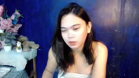 urpretty_girl online show from December 2025 07:25:01 AM