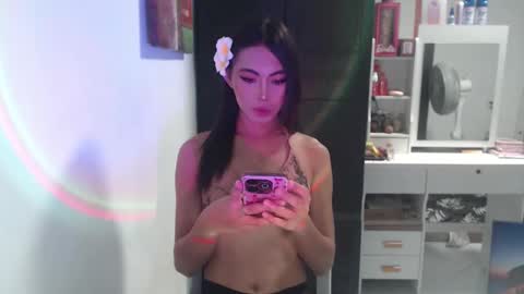 Snapshot of urpretty_mistake chatting on April 2026 04:48:02 AM urpretty_mistake online show from April 2026 04:48:02 AM