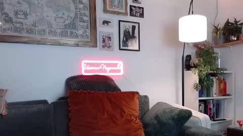 Ursinae online show from February 2025 12:21:01 AM