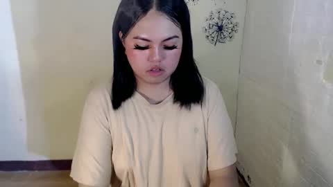 maxie online show from March 2026 05:48:01 AM