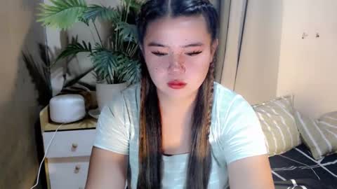          online show from March 2025 12:20:01 PM