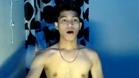 ursweetie_boy online show from July 2026 04:40:01 AM