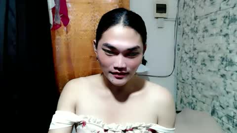 Sofia online show from January 2026 11:32:02 PM