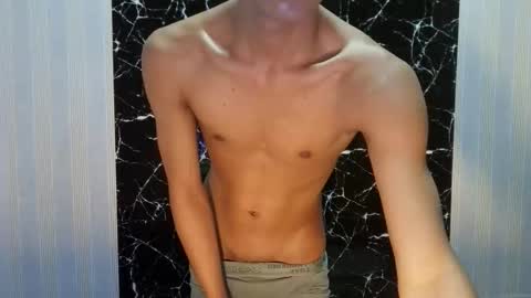 Snapshot of urtwink_jm chatting on May 2026 04:18:02 AM mark online show from May 2026 04:18:02 AM