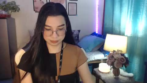 Snapshot of urwetasianprincessxx chatting on December 2024 11:27:01 AM Ashley Kate Mateo Gray online show from December 2024 11:27:01 AM
