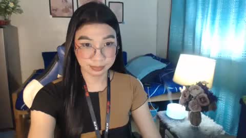 Snapshot of urwetasianprincessxx chatting on January 2025 12:30:01 PM Ashley Kate Mateo Gray online show from January 2025 12:30:01 PM