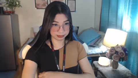 Snapshot of urwetasianprincessxx chatting on February 2025 08:06:02 AM Ashley Kate Mateo Gray online show from February 2025 08:06:02 AM