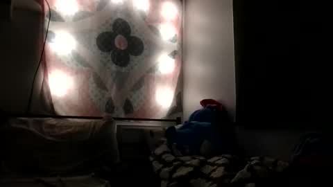Snapshot of urwetbaby69 chatting on October 2025 11:23:01 PM wet baby online show from October 2025 11:23:01 PM