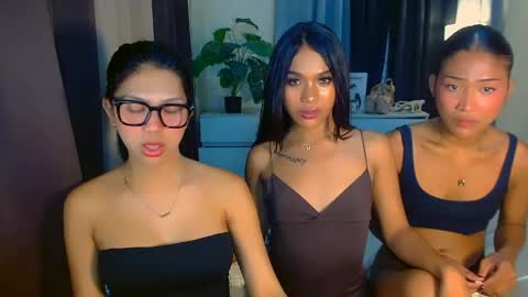 urwildest_margaret online show from April 2026 06:31:02 PM