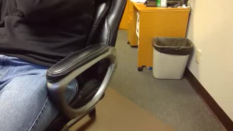 Snapshot of useemie chatting on January 2026 09:19:01 PM useemie online show from January 2026 09:19:01 PM