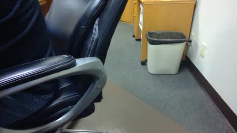 Snapshot of useemie chatting on February 2026 09:07:01 PM useemie online show from February 2026 09:07:01 PM