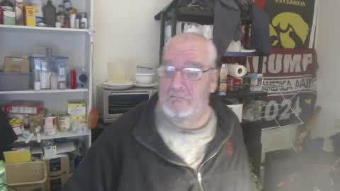 Eric online show from December 2024 02:08:01 AM