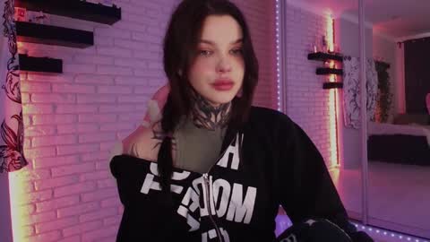 Eva online show from December 2024 09:14:01 AM