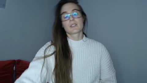 Snapshot of va_len_sea_ya chatting on March 2025 09:40:02 PM Valensiya online show from March 2025 09:40:02 PM